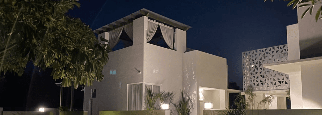 Elephantine Pristine Bay